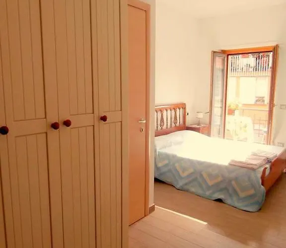 Della Contrada 3* Varenna