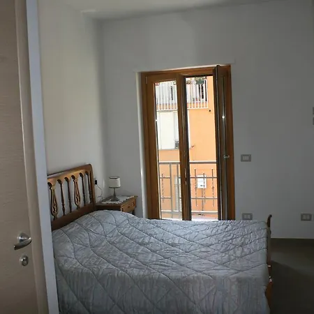 Della Contrada Nocleg ze śniadaniem Varenna